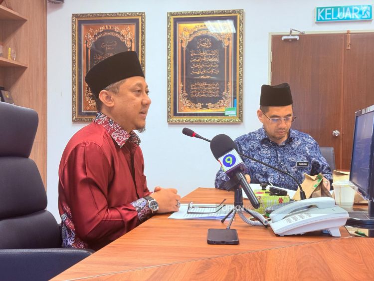 Timbalan Exco Pendidikan, Pengajian Tinggi, Teknologi Hijau, Digital dan Inovasi, YB Kamaruzaman Mohamad